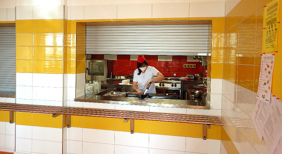 nov-skol-jidelna-2021-003