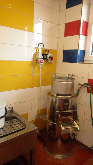 nov-skol-jidelna-2021-009