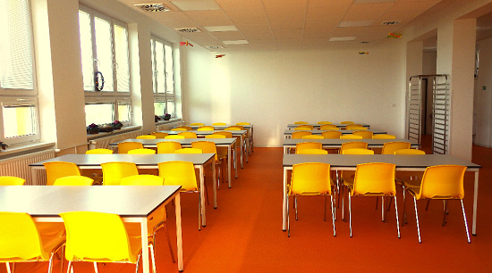 nov-skol-jidelna-2021-010