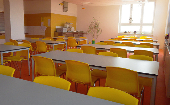 nov-skol-jidelna-2021-014